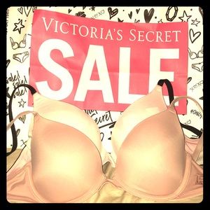 Victoria Secret Pink bras size 32C - set of 2
